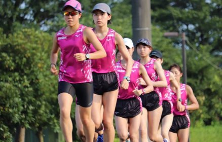 Asia University runners training, pictured on OREHA\u2019s Japanese website